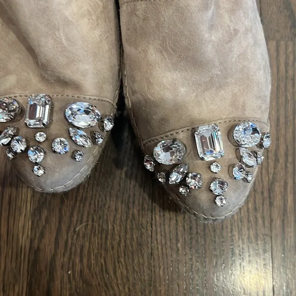 Miu Miu Beige Nubuck Embellished Platform Espadrilles Flats - Picture 6 of 11